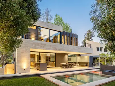 Residencias en aluminio · obra de Abertec