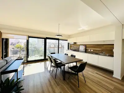 Basavilbaso 2032, Lanús · obra de Abertec